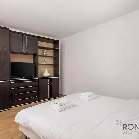Rona Apartment *