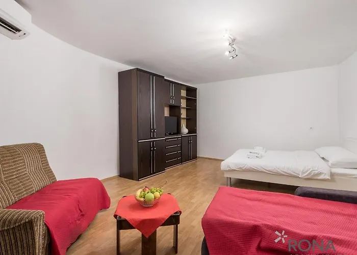 Apartament Rona Lovran