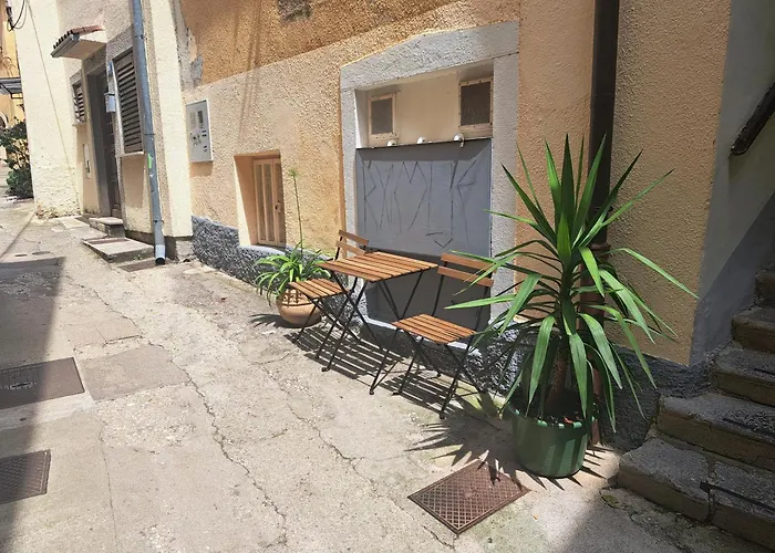 Rona Apartament Lovran